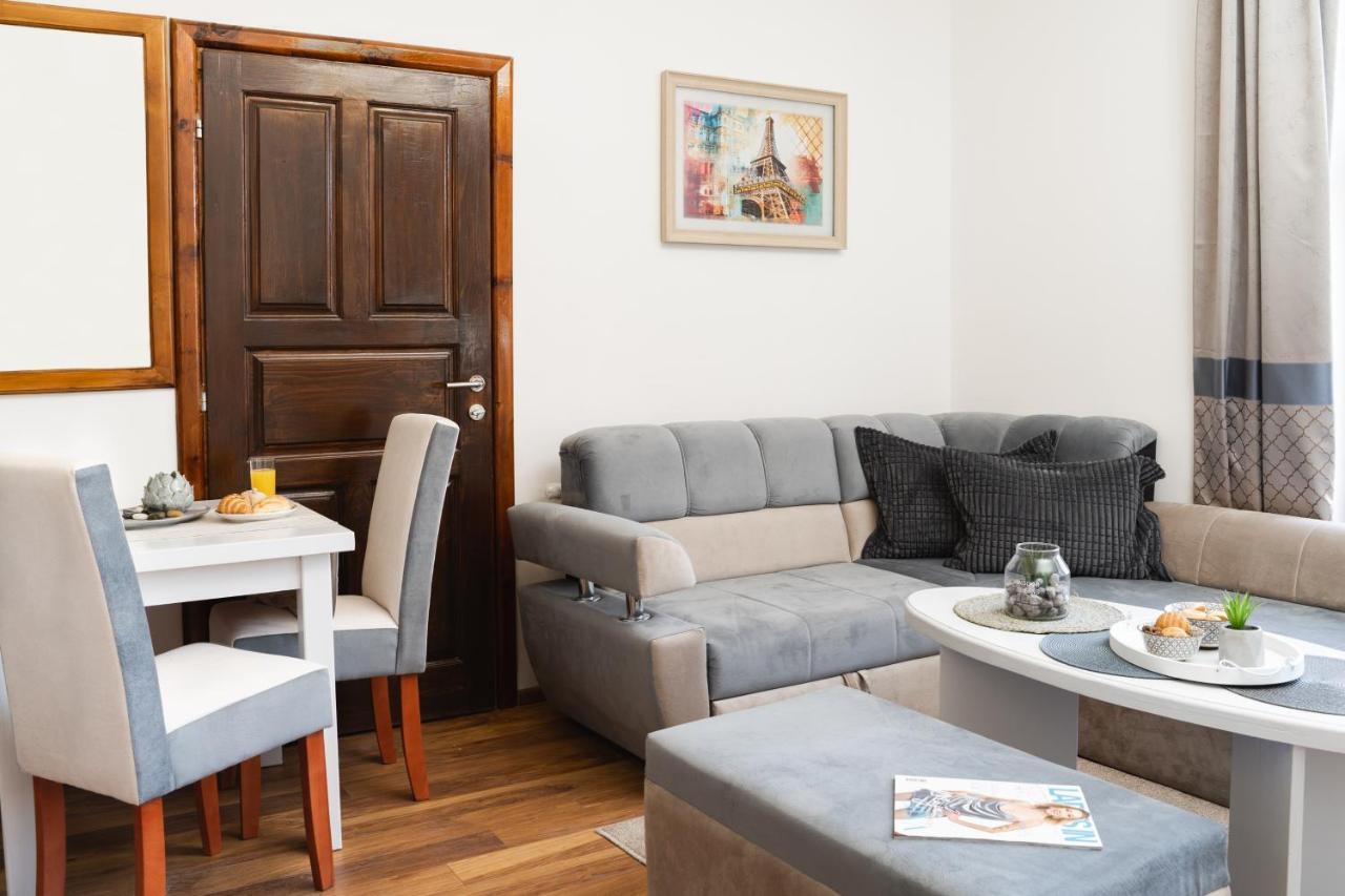 Villa Adelaida SJJ Eksteriør bilde